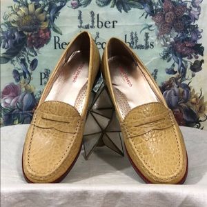 NWOT Marc Joseph loafers, Sz 8